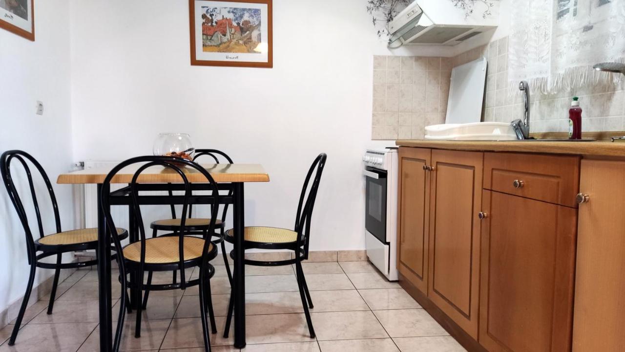 Mirsini Apartments 아기오스 게오르기오스 외부 사진