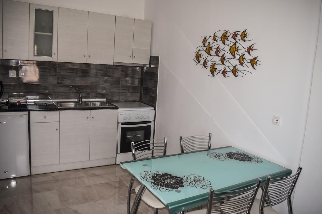 Mirsini Apartments 아기오스 게오르기오스 외부 사진