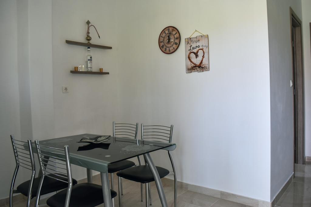 Mirsini Apartments 아기오스 게오르기오스 외부 사진